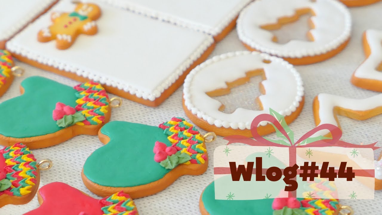 Log44 Studio Vlog ♪ 44 | 作業log44 | Christmas 2021 part.2 | 작업log44 - YouTube