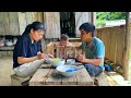 SU was very happy when HUYEN unexpectedly visited the father and son. Simple but happy meal