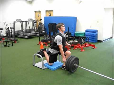16 year old high school hockey player crushes some rear foot elevated split...