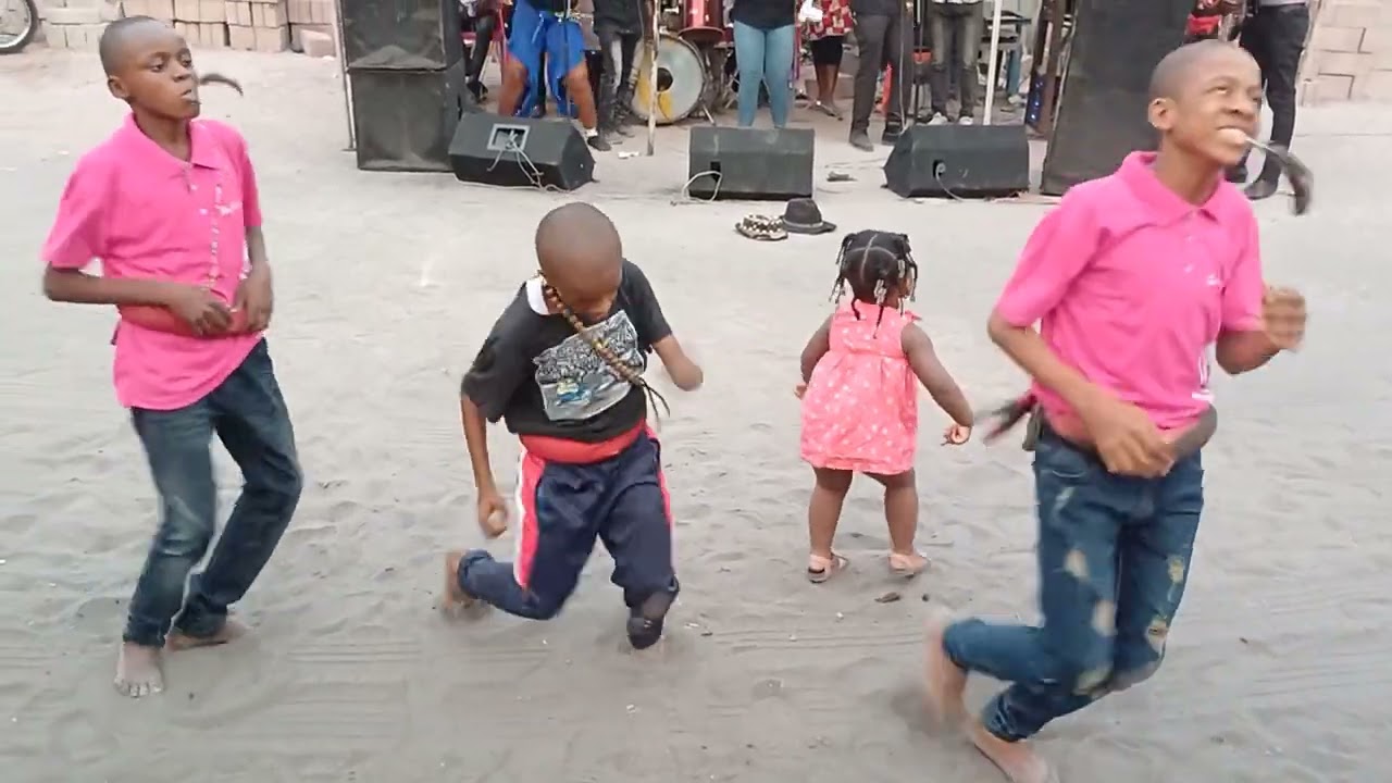 CÉCILE TUSEKU ELA D'EMMANY SOLO WA CHINGA ISANBONBU +243907282787 /0829203202 / 0820603576(2)