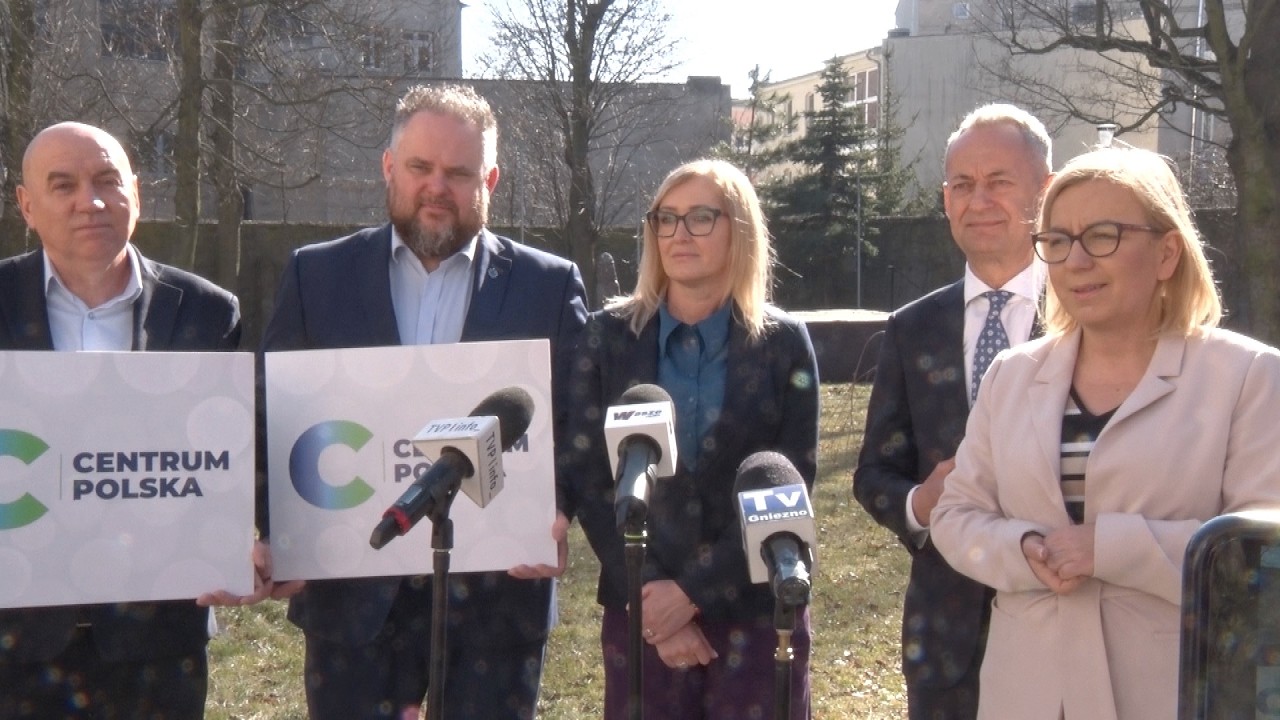 Nowi członkowie Stowarzyszenia Centrum Polska - konf. prasowa