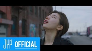 SUZY (수지) '다른사람을 사랑하고 있어' M/V chords