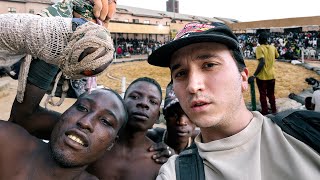 Fui a ver el Boxeo UNDERGROUND de África image