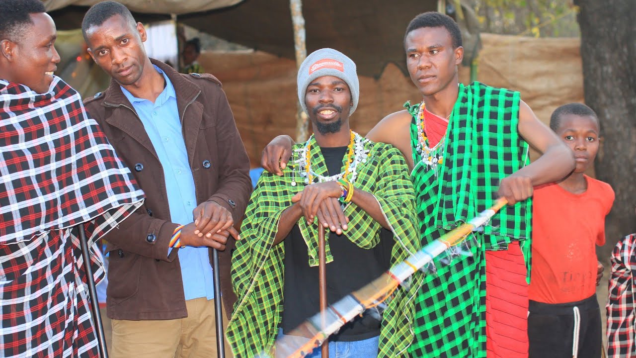 YESU MALO MITIYIE BY SAMWELI OLE STAFU LIVE PERFORMANCE