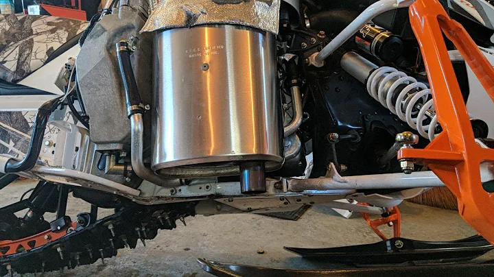 2017 zr 9000 side panel removal
