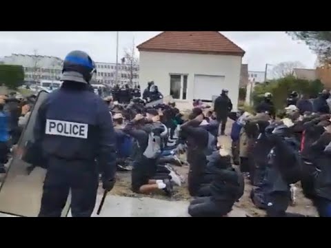France : tollé après l'interpellation massive de lycéens   Mantes-la-Jolie