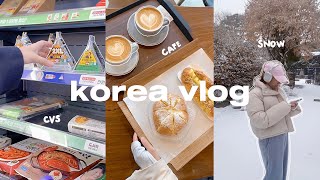 korea vlog 🇰🇷 day in my life 🍡 trying viral food, convenient store &amp; cute cafe ❄️