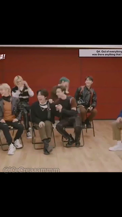The fact he was so confident to say that lmao ^_^  #jyp #leeknow #straykids #interview
