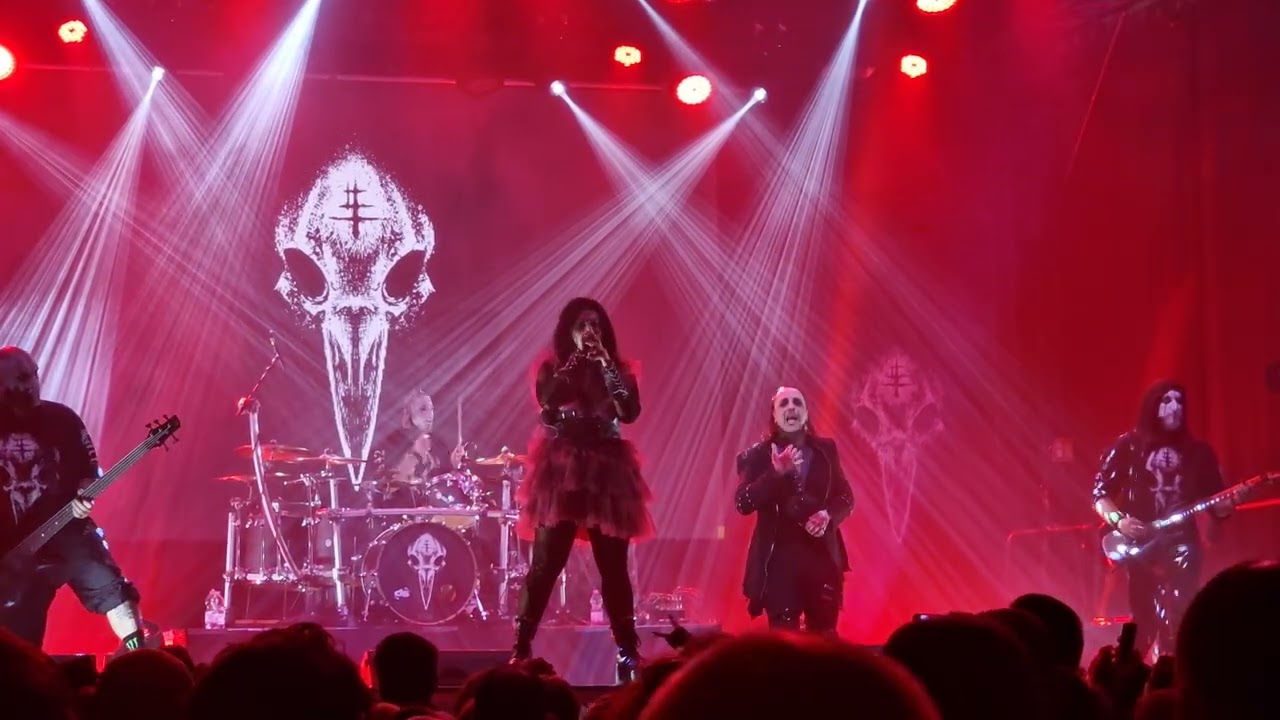 Lacuna Coil - The Siege - Sleepless Empire Tour 2025 - Barba negra