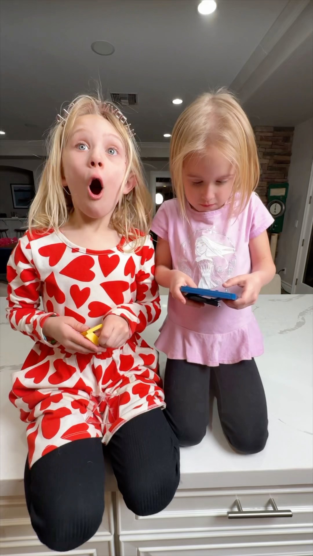 Kids ruin magic secret! ?