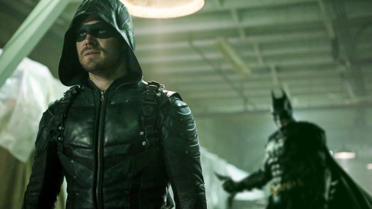 Arriba 60+ imagen batman crossover arrow