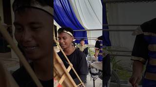 Download Lagu Kula ngenteni balik sing luar negeri #kecewa #angklung MP3 Download Lagu Kula ngenteni balik sing luar negeri #kecewa #angklung MP3