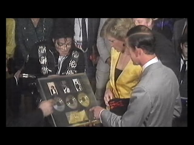 Michael Jackson 2011 Panini Trading Cards Collection Part 1 - YouTube