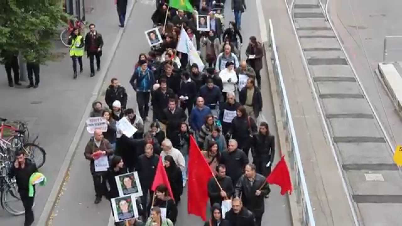 Stockholm demonstrationer och solidaritet med Kobane - YouTube