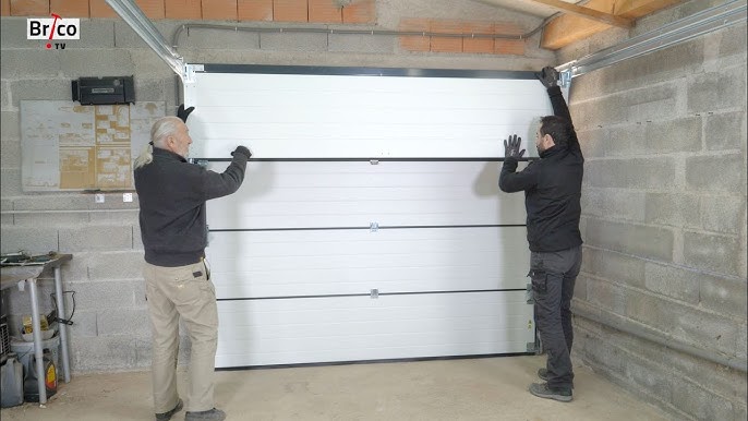 Portes de garage sectionnelles sur-mesure - Fabricant TUBAUTO