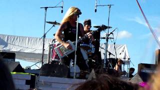 Lita Ford - "Kiss Me Deadly"  - 7-23-10 - Dakota Rock Fest - Sioux Falls, SD  720p HD