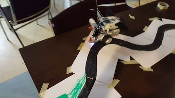 Lego Mindstorms EV3 - Follow Black Line