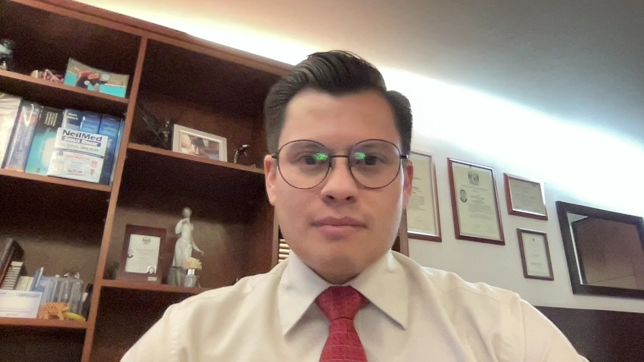 SIENTO ALGO ATORADO EN LA GARGANTA