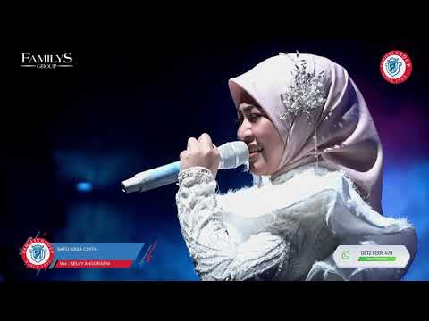 Selvy Anggraeni - Satu Rasa Cinta (Live Cover  Edisi Kiara Payung Kp Gaga Paku Haji) - Iwan Familys