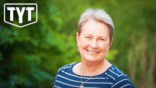 Democratic Party Smears Progressive, Backs Former Republican