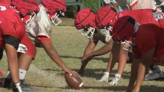 Unity Bowl to unite football teams from wildfire-ravaged communities
Lahainaluna High School will host California’s Paradise High School in the Unity Bowl on Saturday, Sept. 5, at Sue D. Cooley Stadium.
For more Local News from Hawaii News Now: https:/www.hawaiinewsnow.com
For more YouTube Content: https://www.youtube.com/channel/UCBnLE14tUHTDyDc8Xij9rAg Unity Bowl to unite football teams from wildfire-ravaged communities