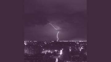 Mind-blowing Chillout Smooth Jazz - Vibe for Java and Rain