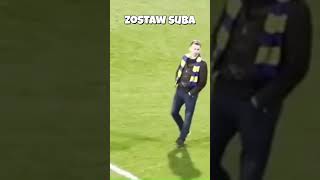Piłkarze Arki Gdynia oddali koszulki po przegranym meczu z Termalicą | 18.05.2026