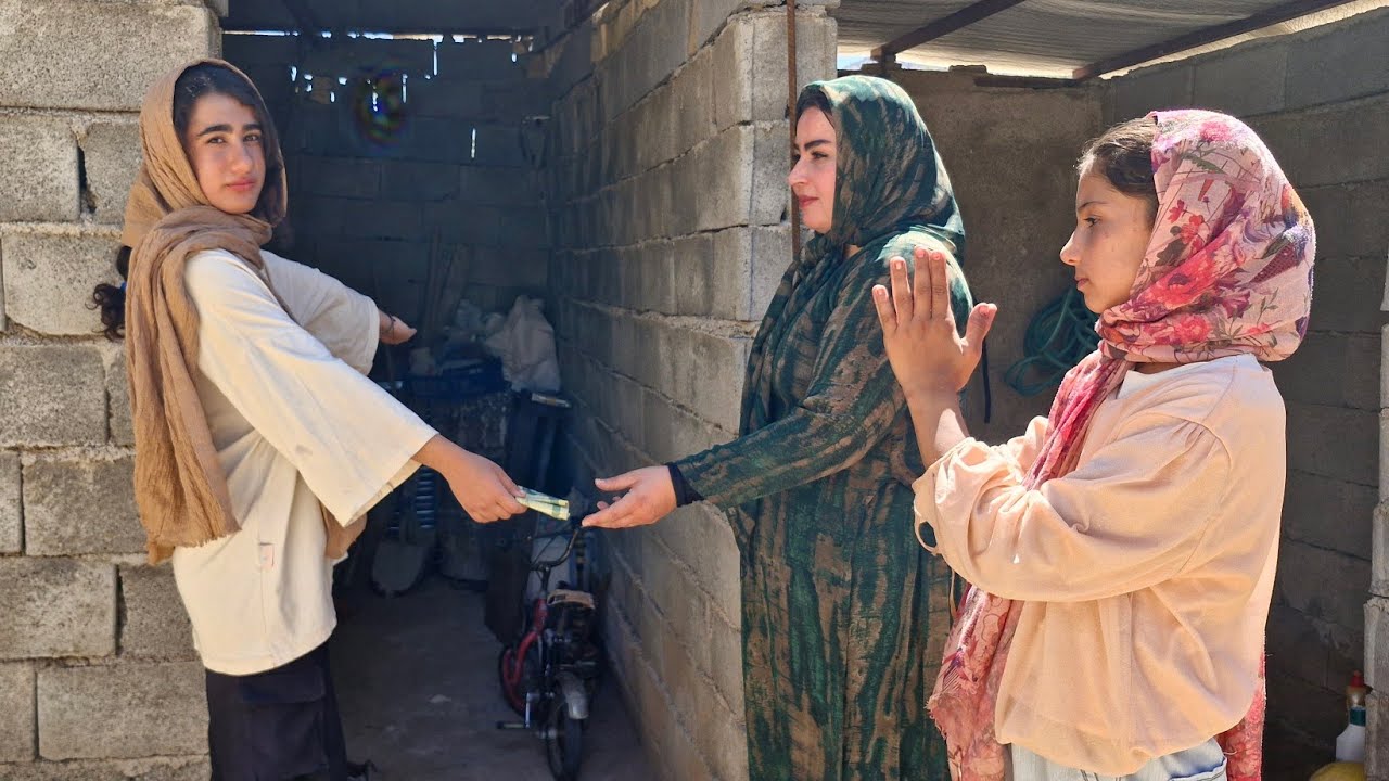Incredible act of kindness Young girl inspires hope in homeless mother