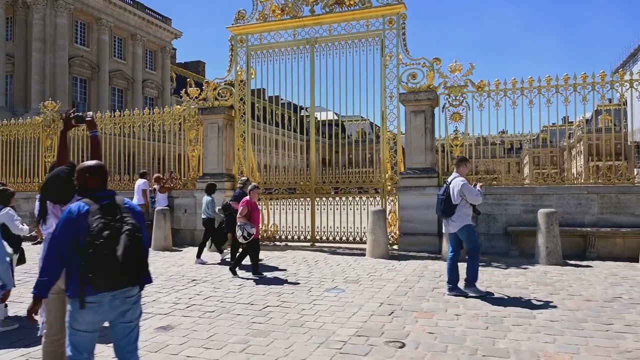 The Royal Palace of Oslo.