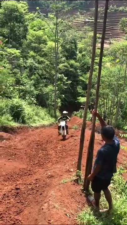 Bebek Modif Motor Trail Naik Tanjakan #short #shorts