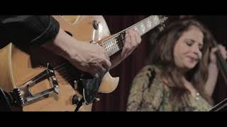 Sibel Köse V, Dave Allen G, Matt Hall B, Volkan Öktem - Estate Bruno Martinojon Hendicks