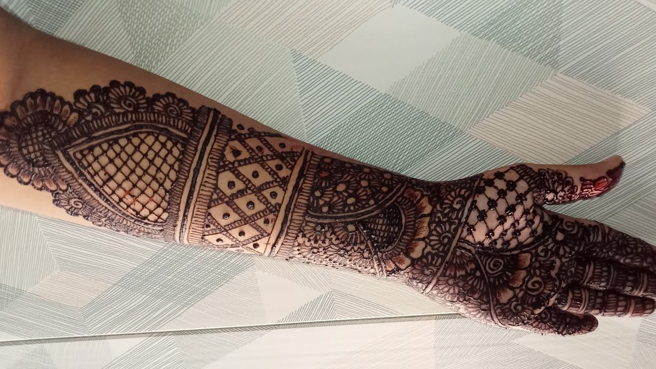 beautiful floral bridal mehndi design|| special mehndi design front ...