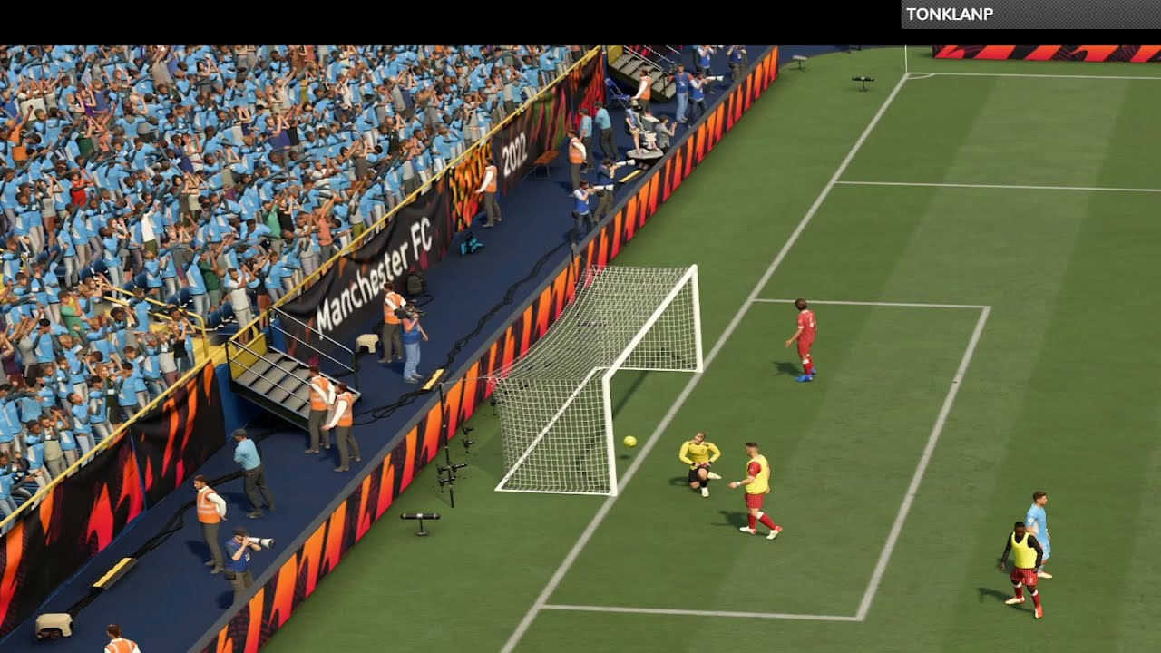 Fifa 22 What the goal by upamecano!?