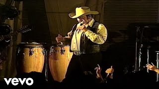 Video thumbnail of "Lalo Mora - Aguanta Corazón (En Directo)"