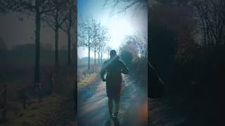 Celebrity Leben in der Lage🤘Ich bin ja absolut nicht der Läufer Typ, aber meine Hand zwingt mich dazu😎✊ Wealth