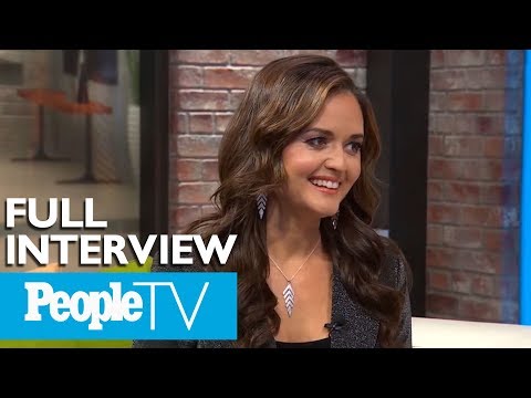 Danica McKellar&rsquo;s Children&rsquo;s Book Helped Inspire &rsquo;Christmas At Dollywood&rsquo; | PeopleTV