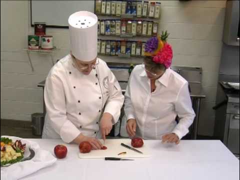 Fit And Vegetable Carving Demonstration Iup Academy Of Culinary Arts-11-08-2015