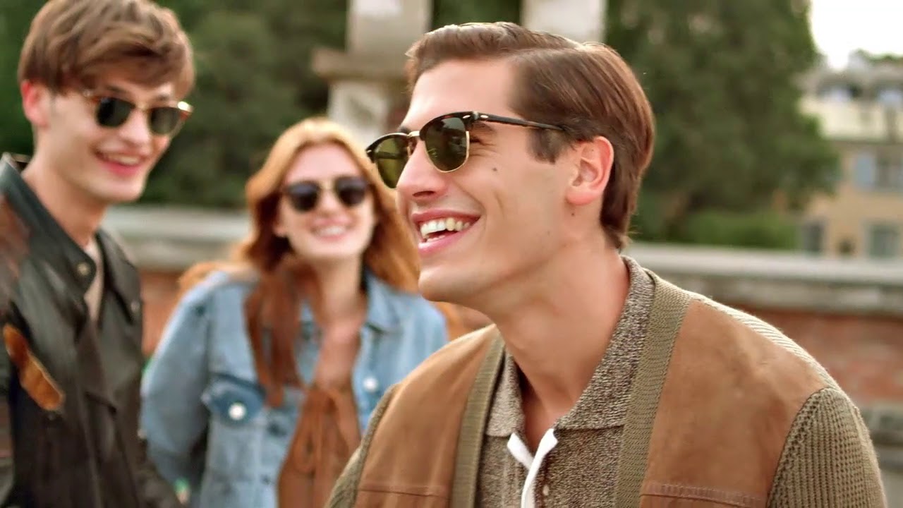 Да! Это Clubmaster!