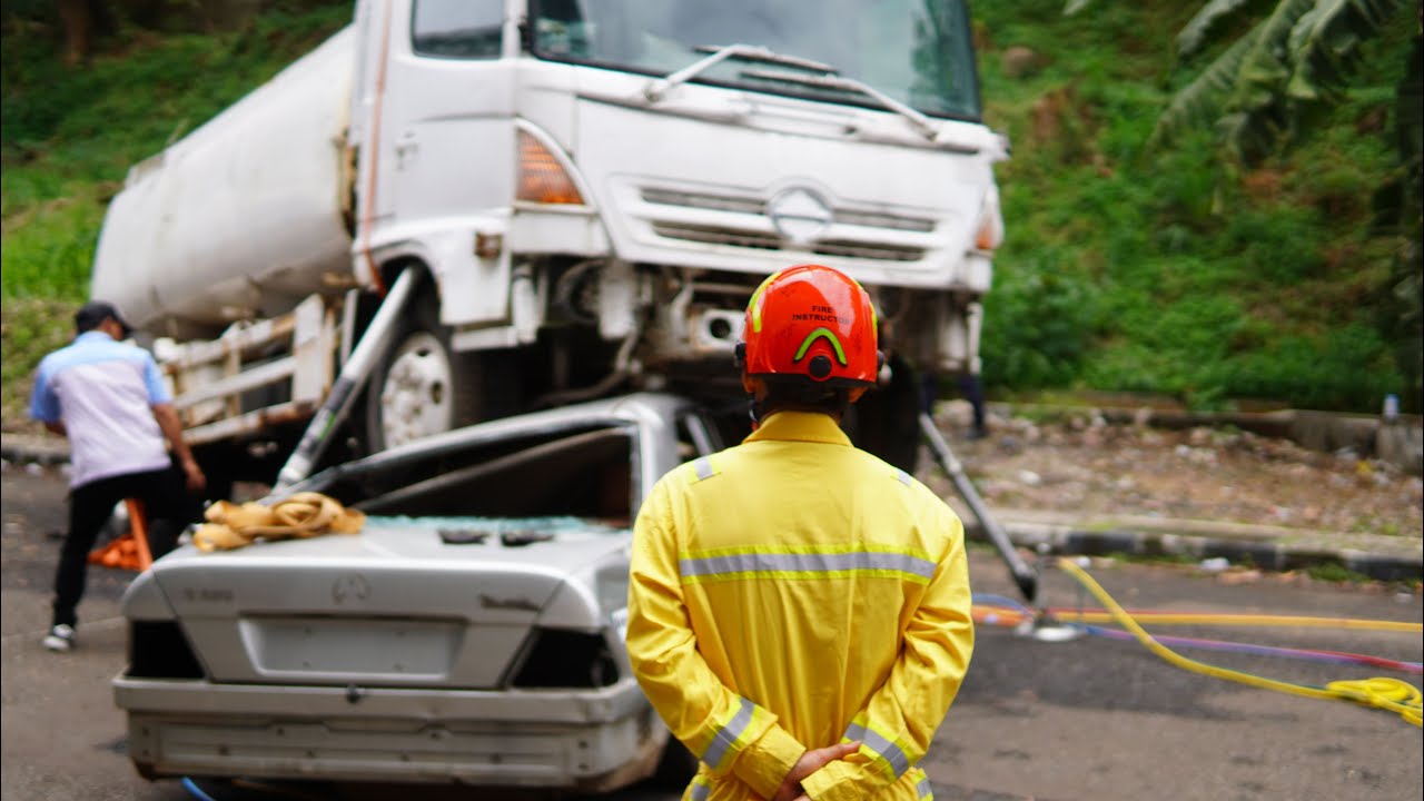 Heavy Rescue Lifting Lesson