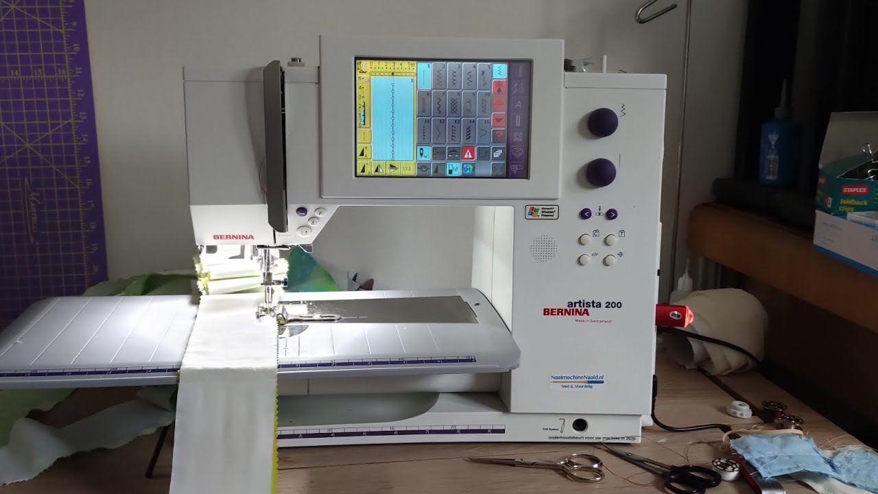Bernina Artista 200/730 Interface - YouTube