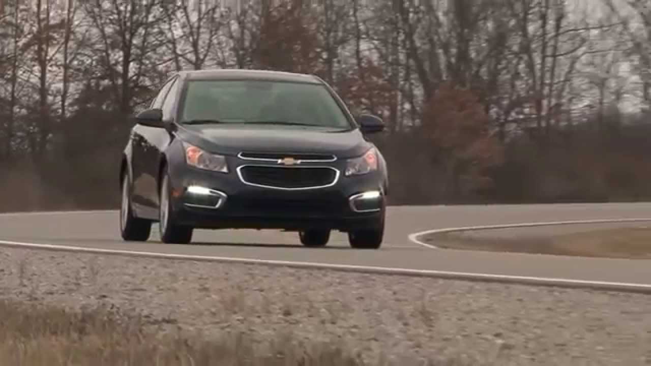 Lộ diện Chevrolet Cruze 2015 trên đường thử YouTube
