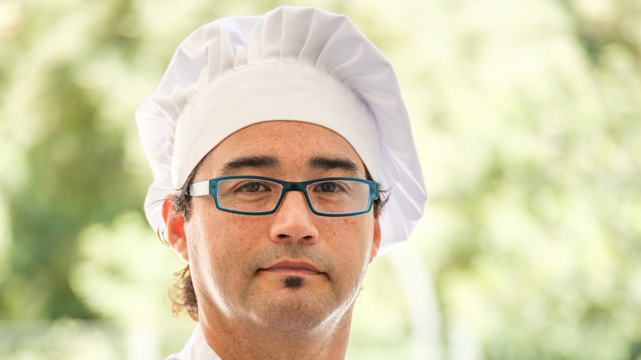 Did you know reason behind folds in chef's hat 