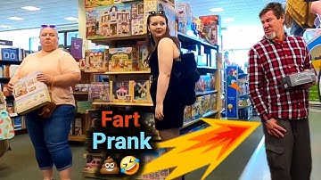 He Farted LOUD in the Store 💩💨 Everyone’s Reaction is Hilarious! 😂2025