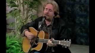 Miniatura del video "Andrew Gold sings Lonely Boy on Talk of The Town Nashville - Andrew Gold"