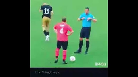 Wasit nge prank!! Parah!!