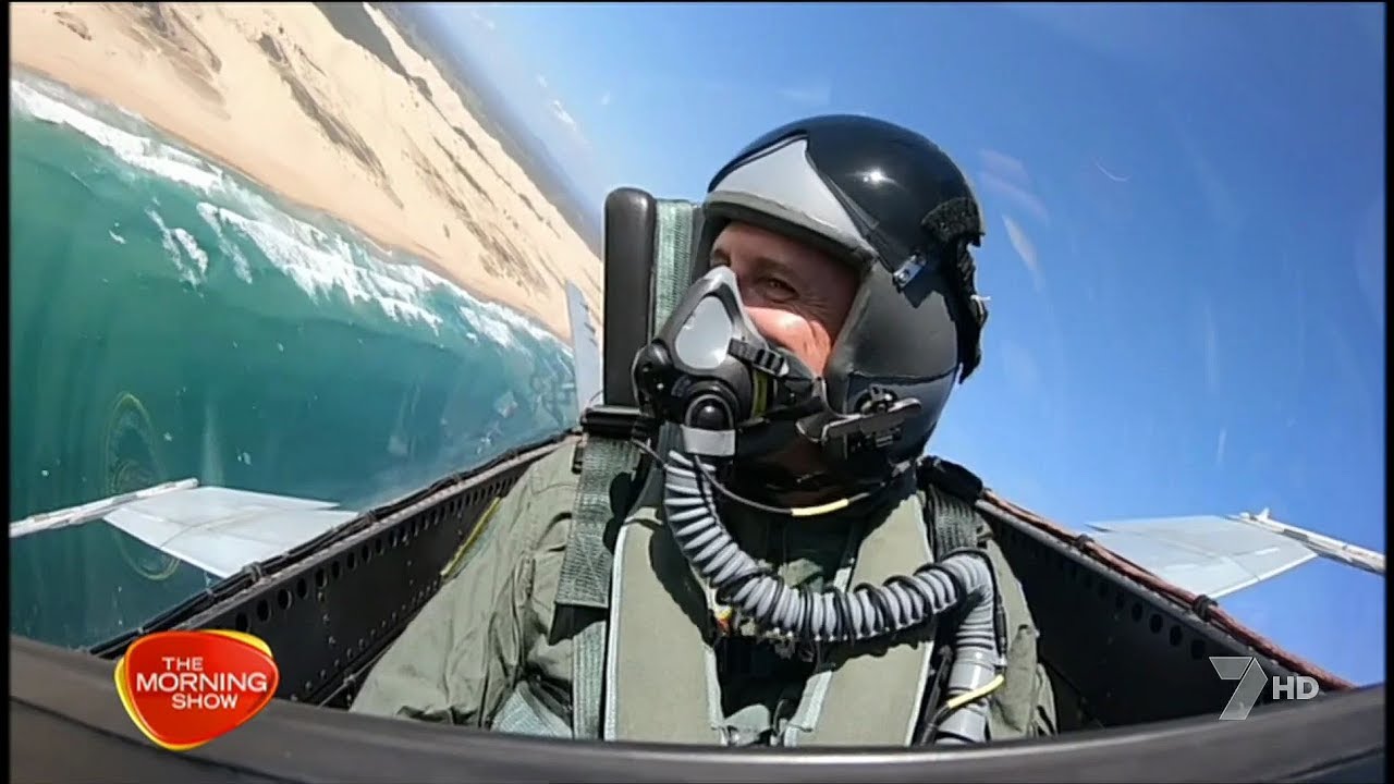 f18 helmet