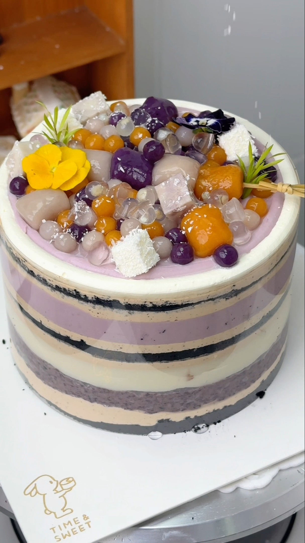Follow  to make cakes Animal cream cakes Healing food Internet celebrity cakes