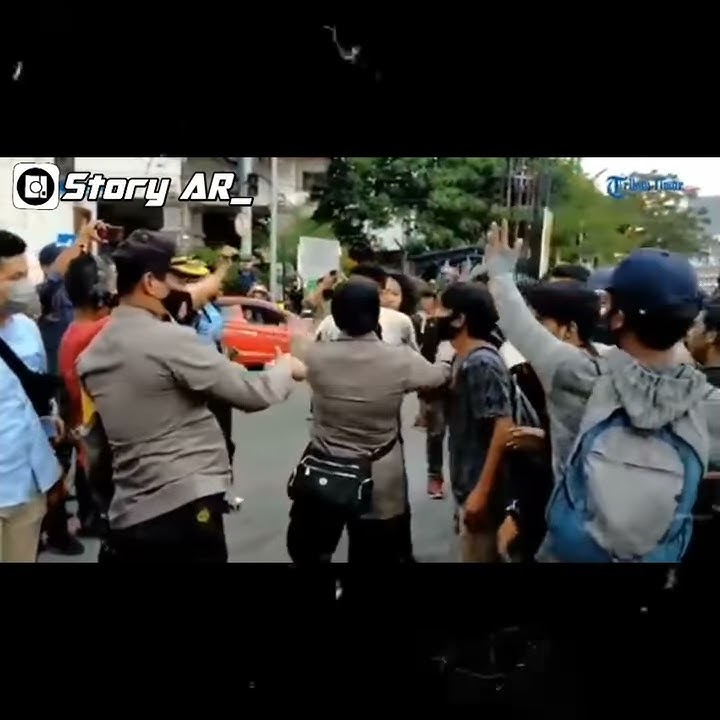STORY WA AKSI DEMO MAHASISWA VC POLISI 😱