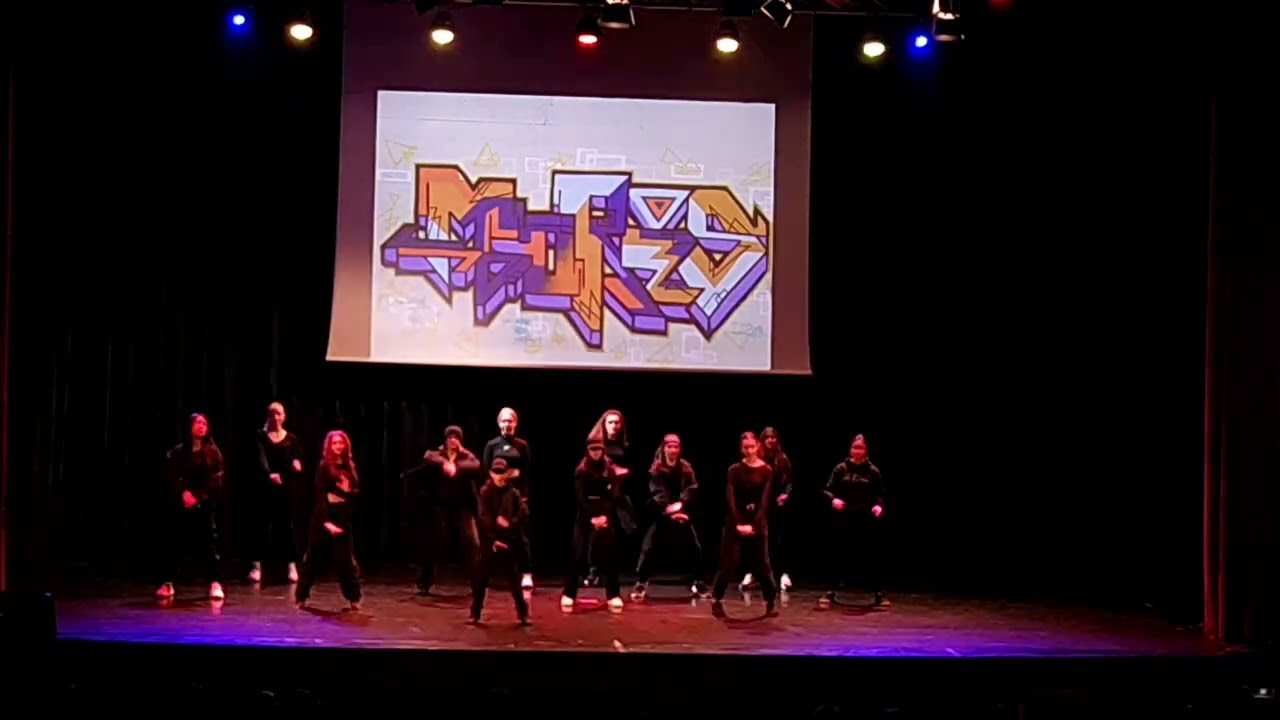 Modern Ballet Xmas 2022: Tití Me Preguntó