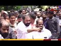 CRPF ന് നേരെ കുപ്പിയേറും കല്ലേറും, തലസ്ഥാനത്ത് സംഘർഷാവസ്ഥ; അനുനയിപ്പിച്ച് നേതാക്കൾ